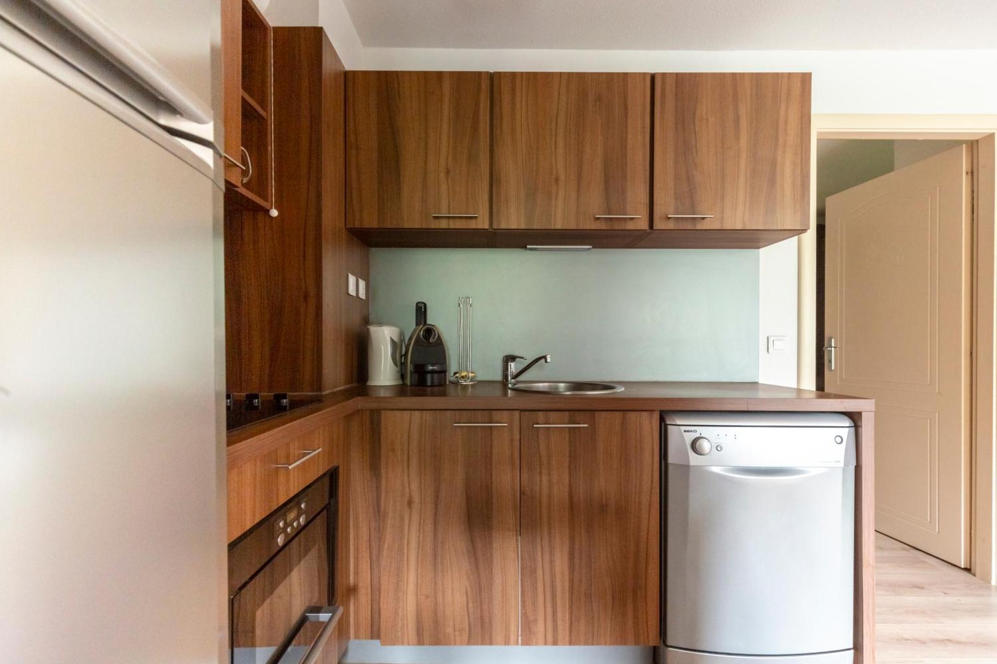 Joli T2, Centre, Parking Prive, Wifi, Local A Ski إيزولا المظهر الخارجي الصورة